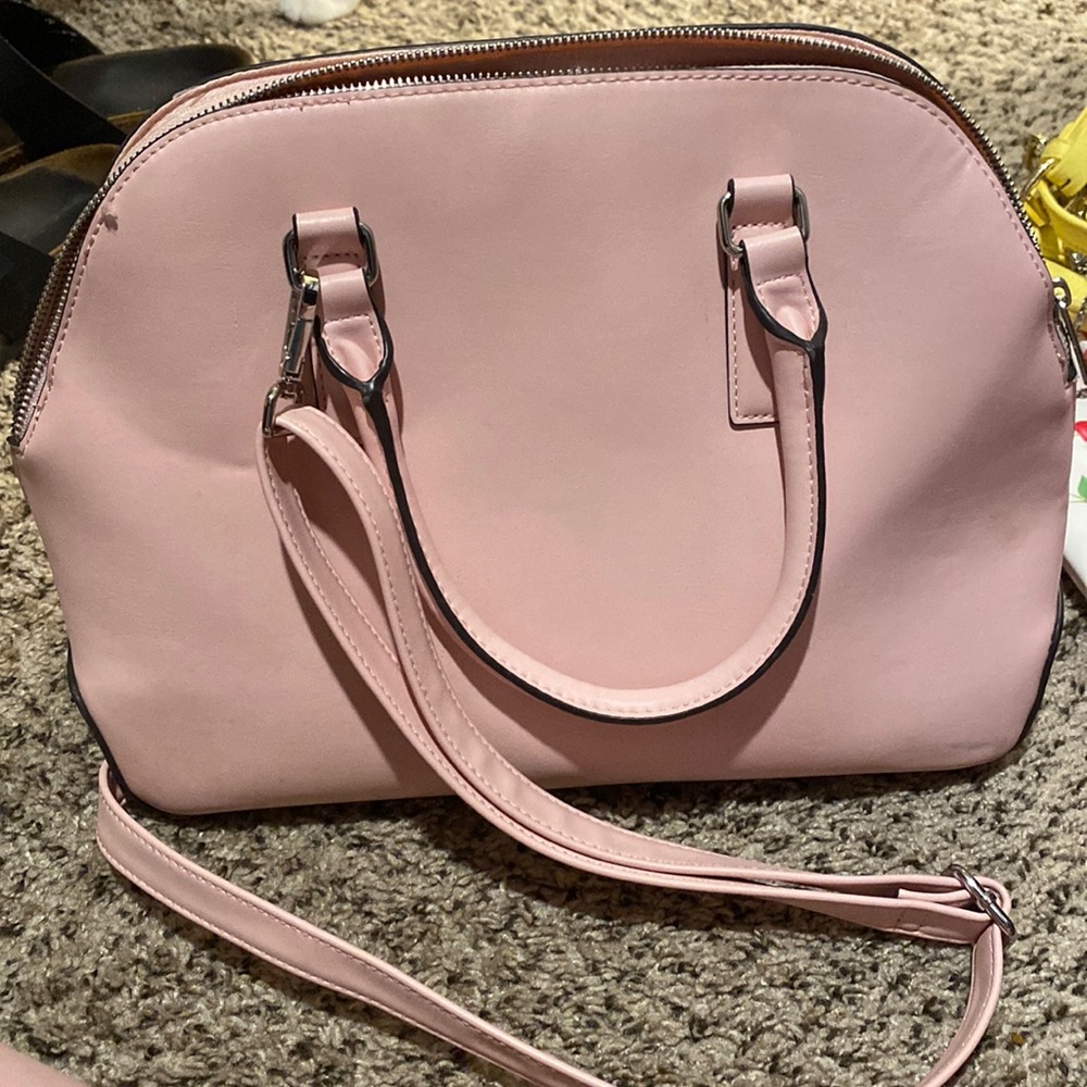 pink purse